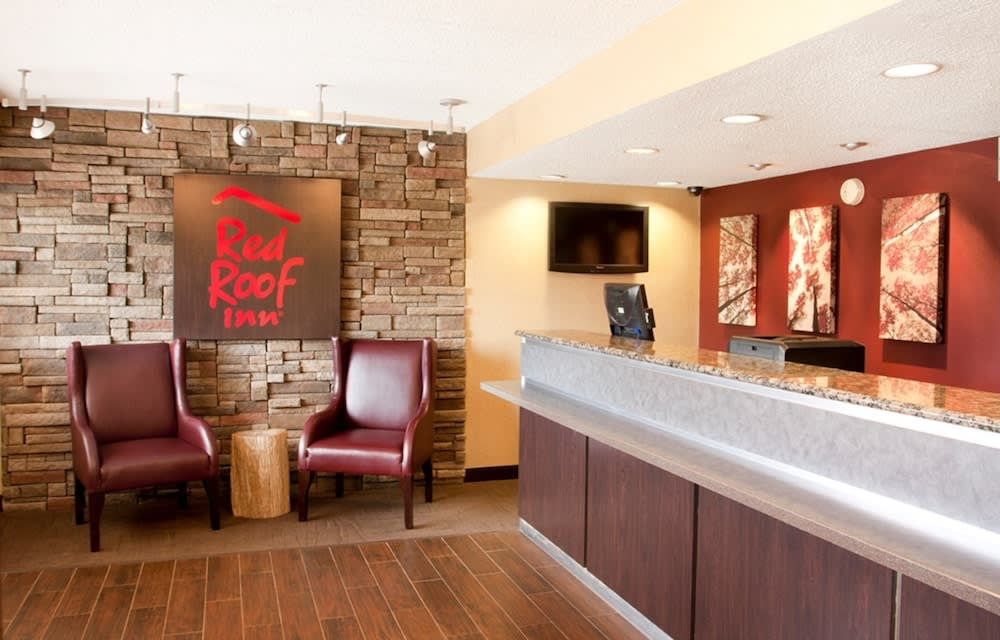 Red Roof Inn Rochester - Henrietta 2