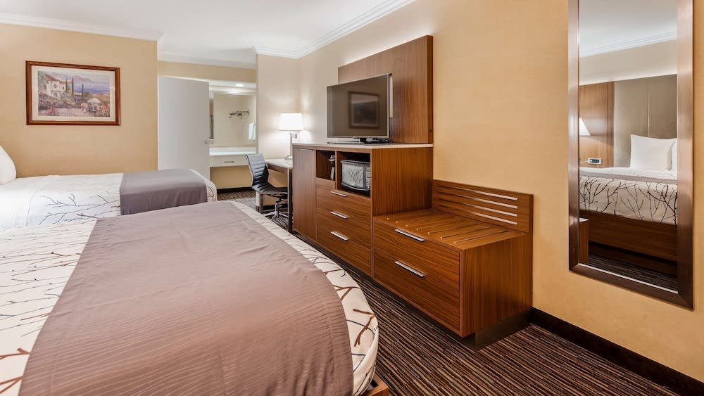 Best Western Airpark Hotel - Los Angeles LAX Airport 4