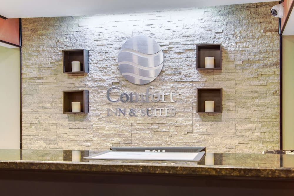 Comfort Inn & Suites Macon North I-75 2