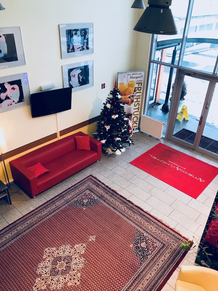 Amedia Express Sattledt, Trademark Collection by Wyndham 3