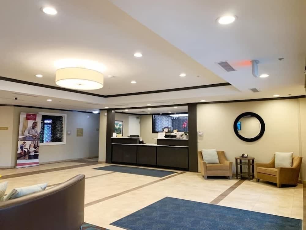 Candlewood Suites BELLE VERNON by IHG 2