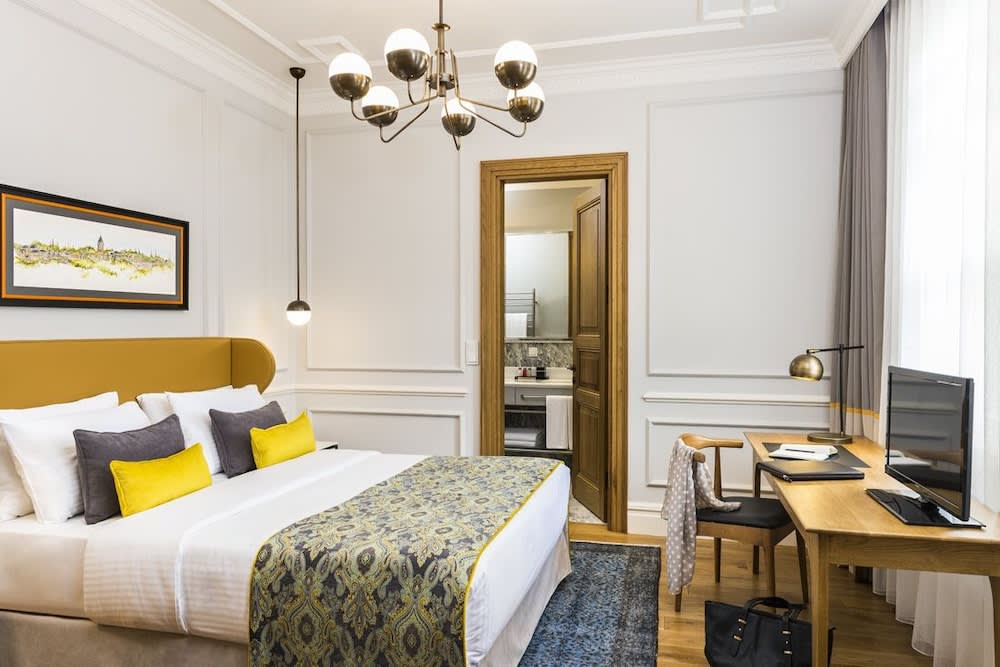 Nevv Bosphorus Hotel & Suites 1
