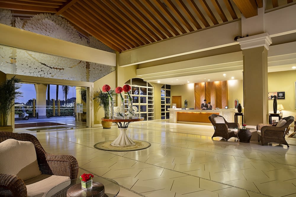 Hillview Golf Resort Dongguan 2