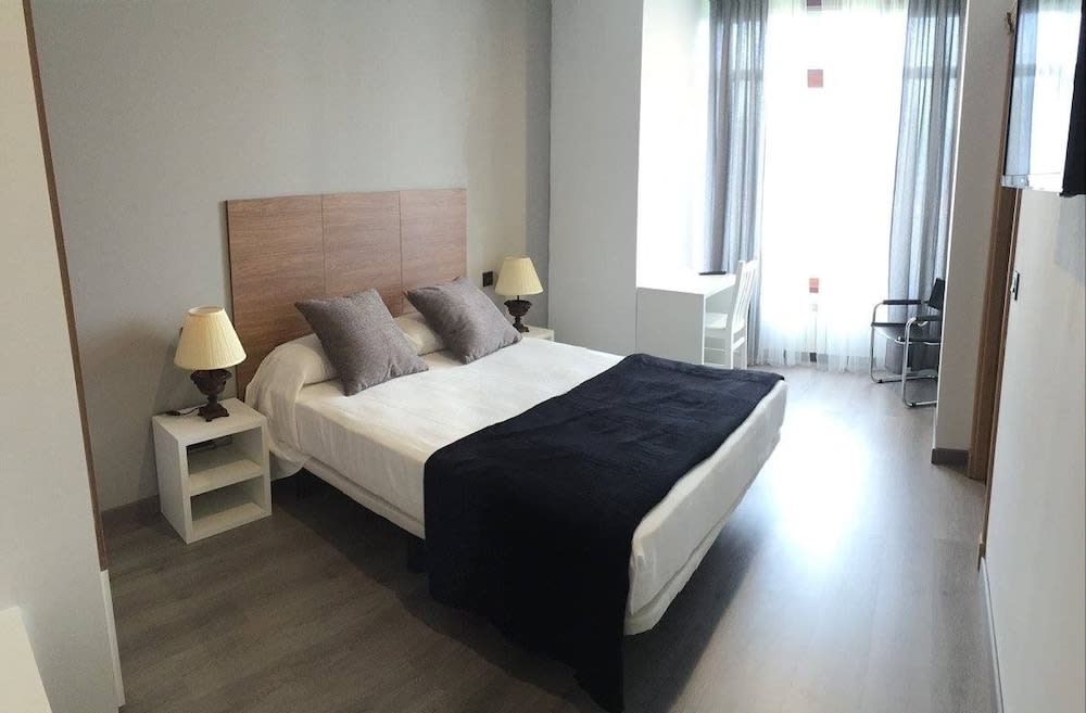 Hosteria La Moraleja 4