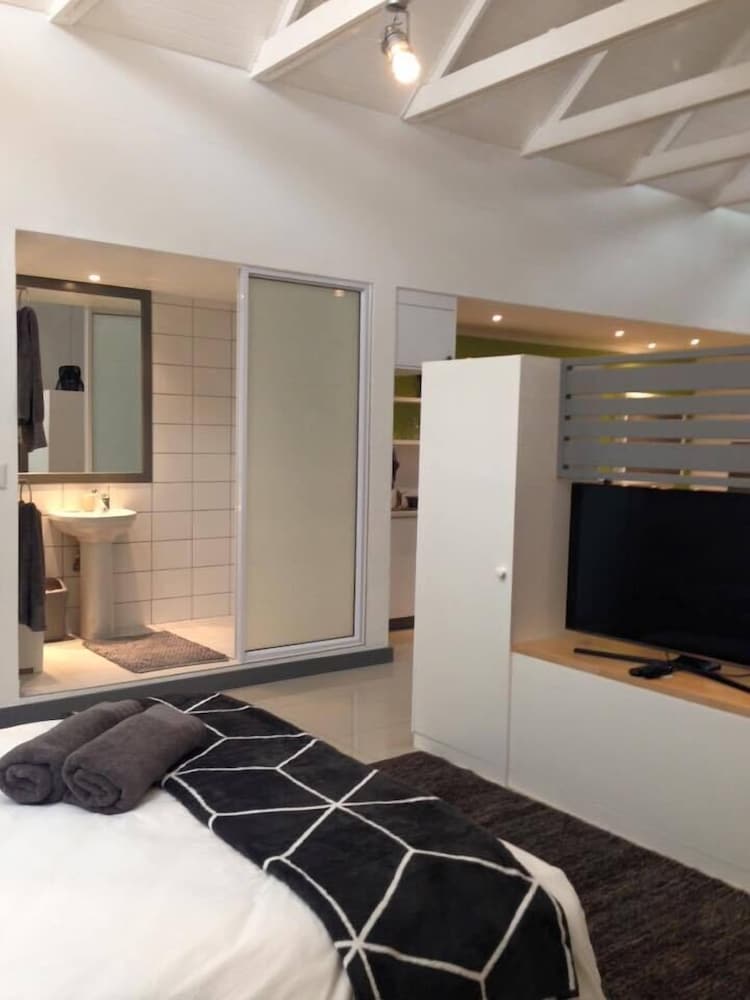 The Cube Executive Apartments 1