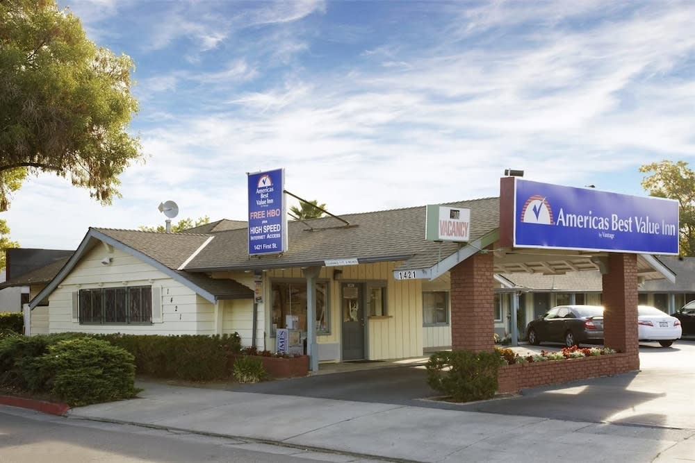 Americas Best Value Inn - Livermore 1