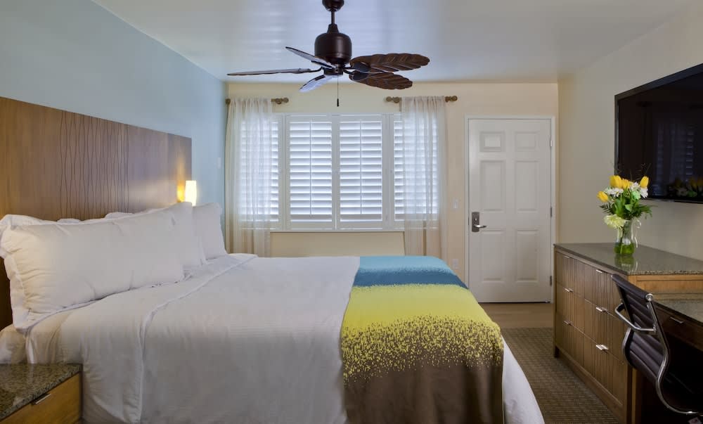 PB Surf Beachside Inn 2
