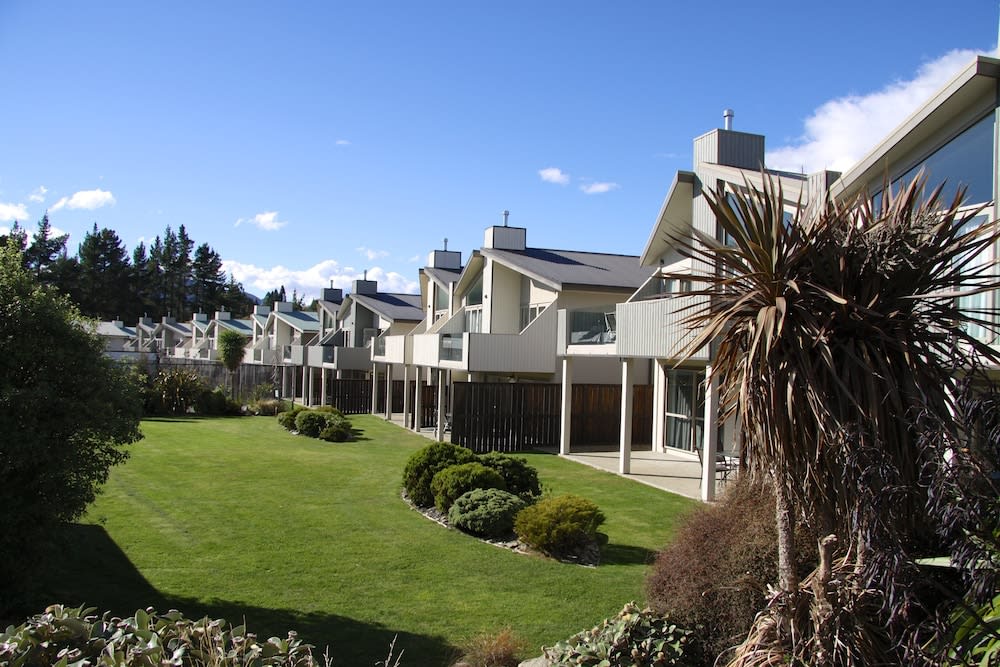 Alpine Resort Wanaka THC Hotels and Resorts 1