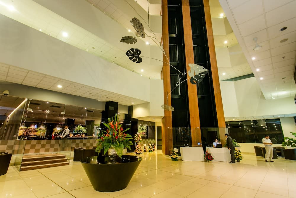 Wyndham Costa del Sol Pucallpa 2