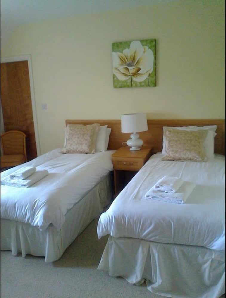 Cottage Lea's Country Hotel & Restaurant 2