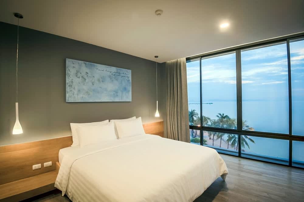 Kalm Bangsaen Hotel 1