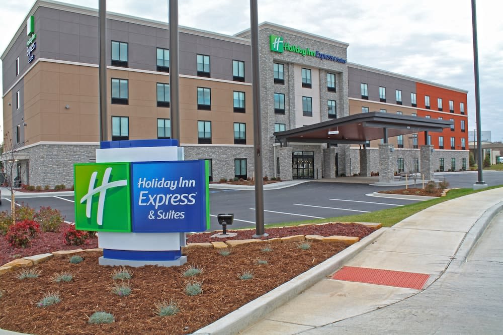 Holiday Inn Express & Suites ST. LOUIS SOUTH - I-55 by IHG 1
