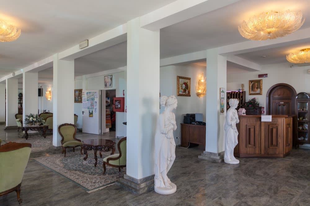 Adriatico Hotels Milano Marittima 2