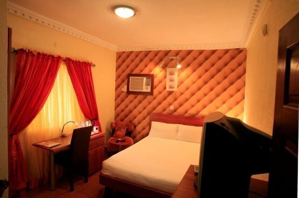 Vines Hotel 1