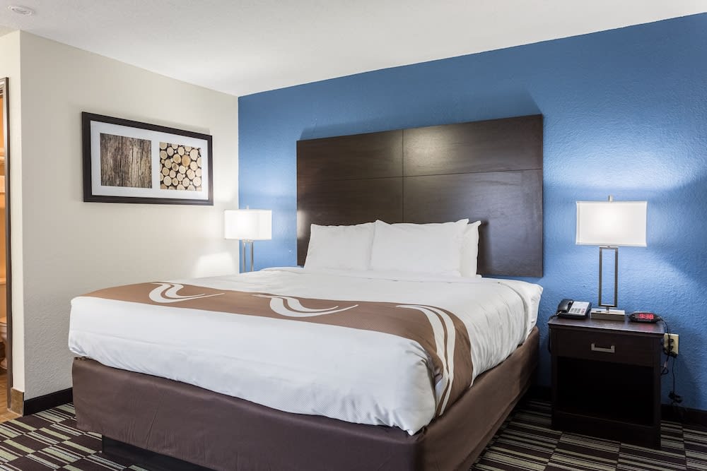 Quality Inn Farmington 1