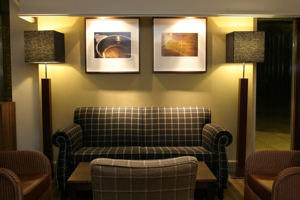 Eight Acres Hotel 2