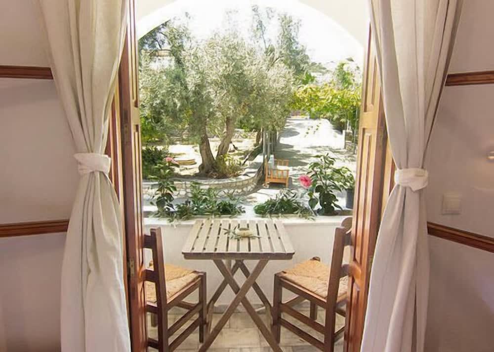 Naftilos Skiathos 1