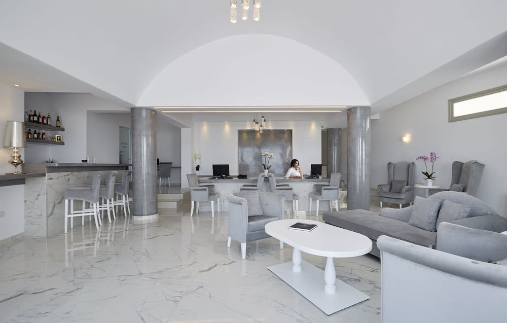 Aperanto Suites 2