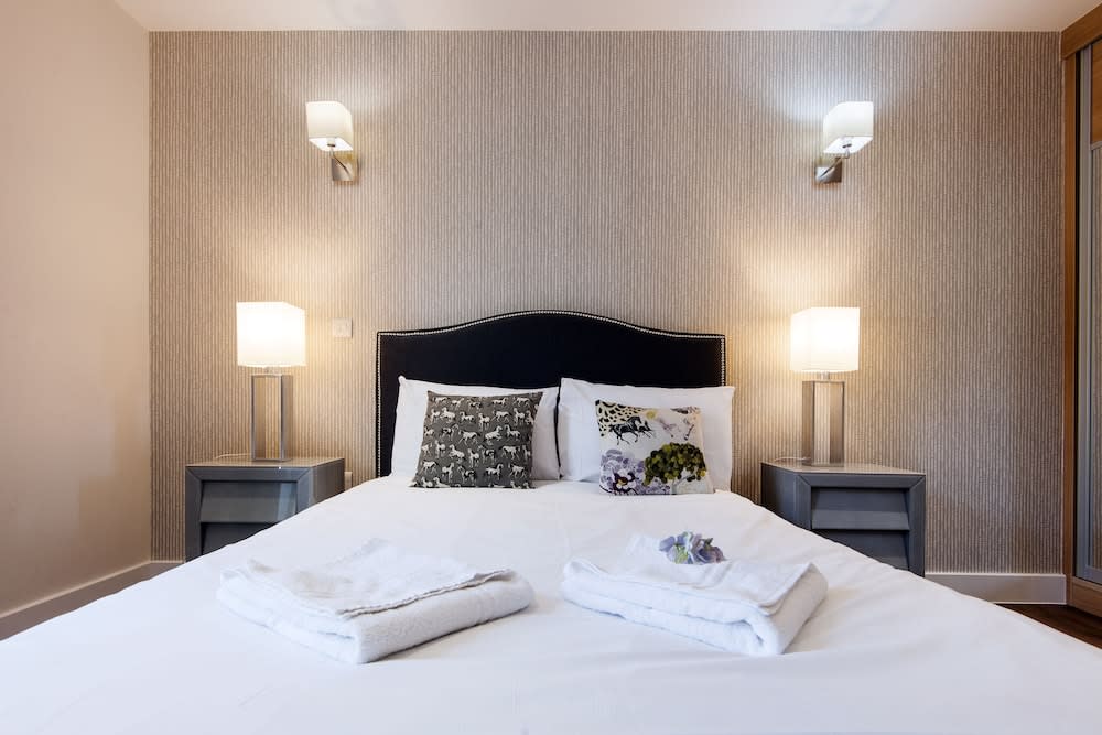 Twyne House Apartments 2