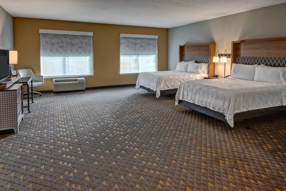 Holiday Inn ROCKY MOUNT - I-95 AT US 64 by IHG 2