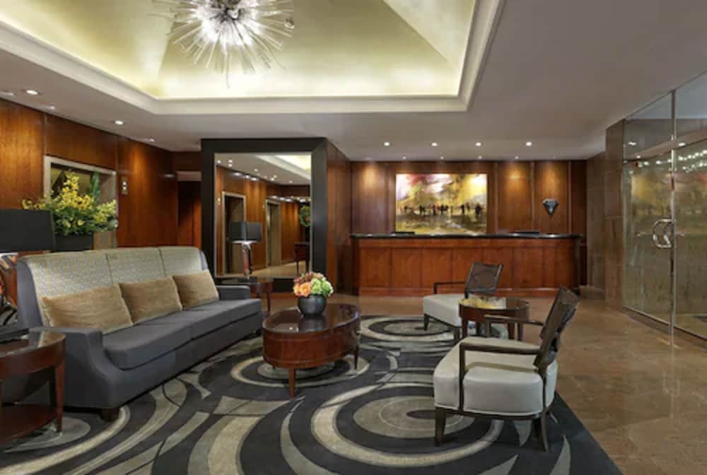 Cambridge Suites Toronto 1