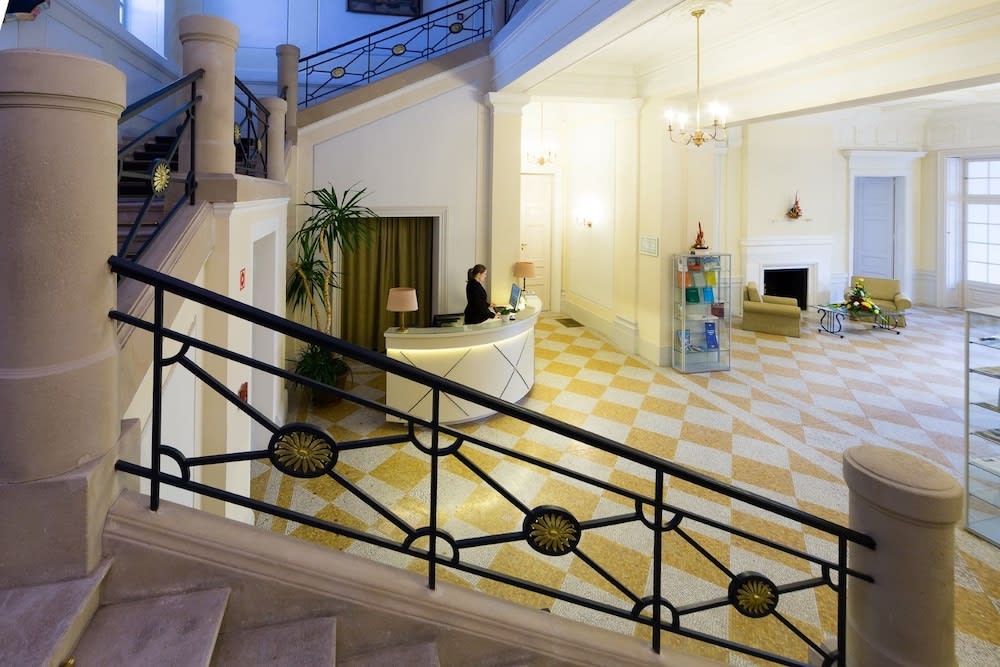 Károlyi Kastély Hotel & Restaurant 2