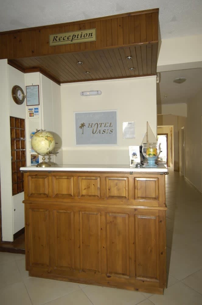 Oasis Hotel 2