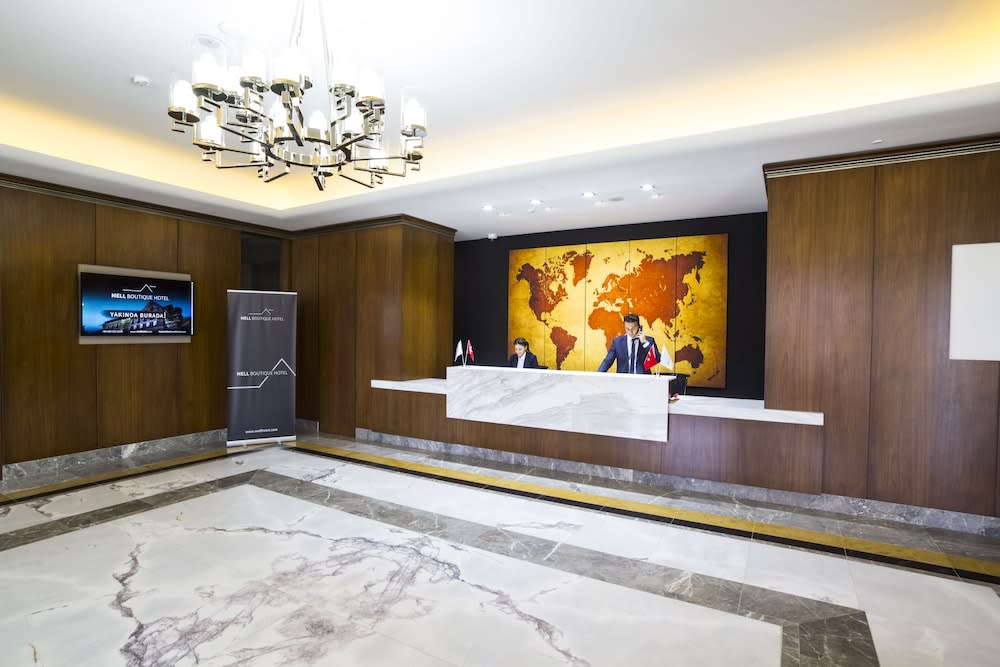 Mell Hotel 2