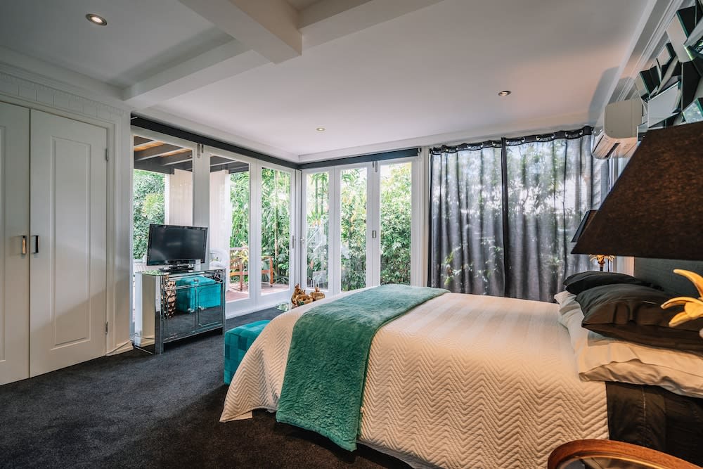 Balmoral Queenslander 1