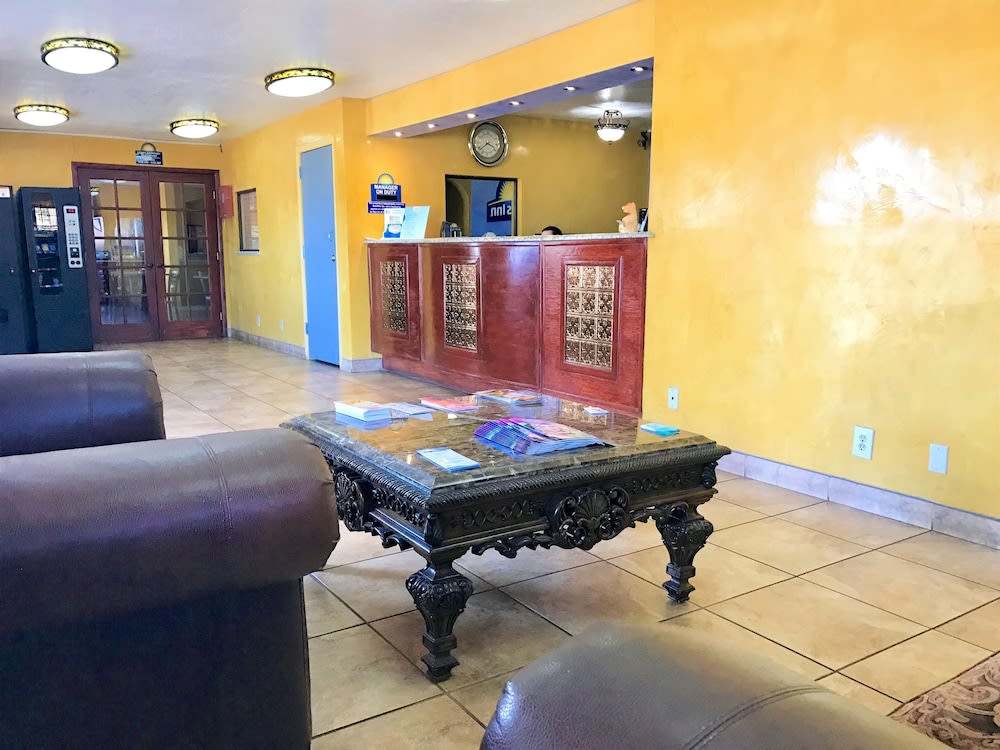 Days Inn by Wyndham East Albuquerque 4