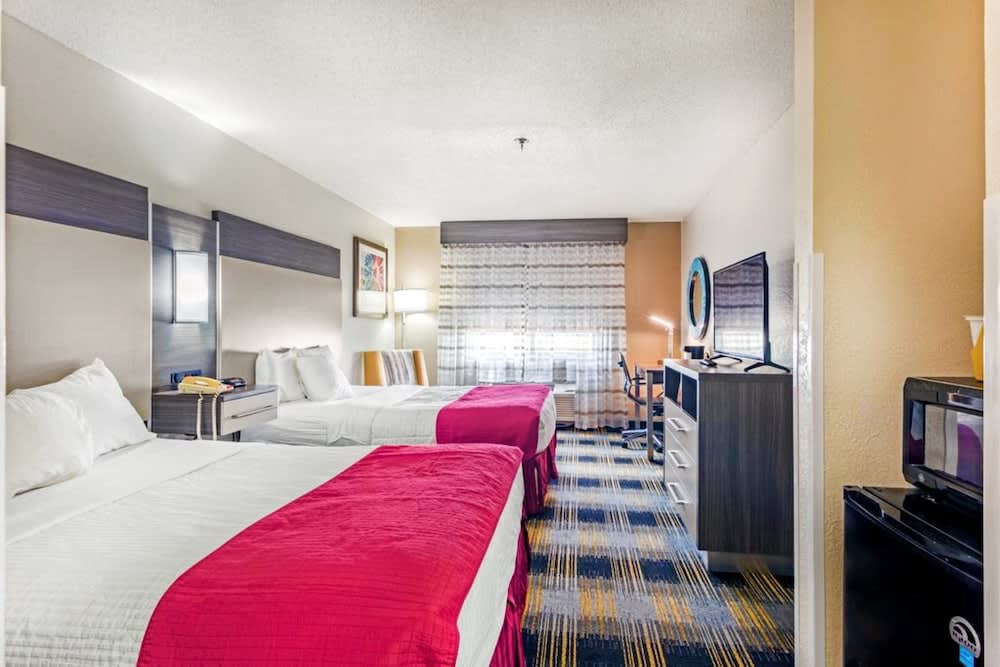 Baymont by Wyndham Jackson 5