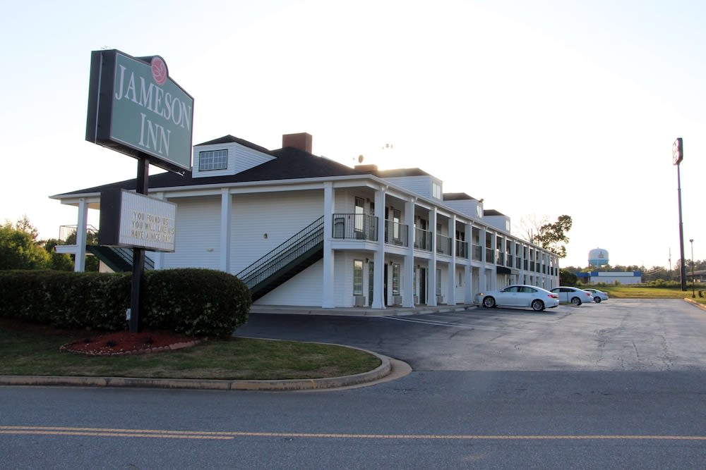 Jameson Inn - Perry 1