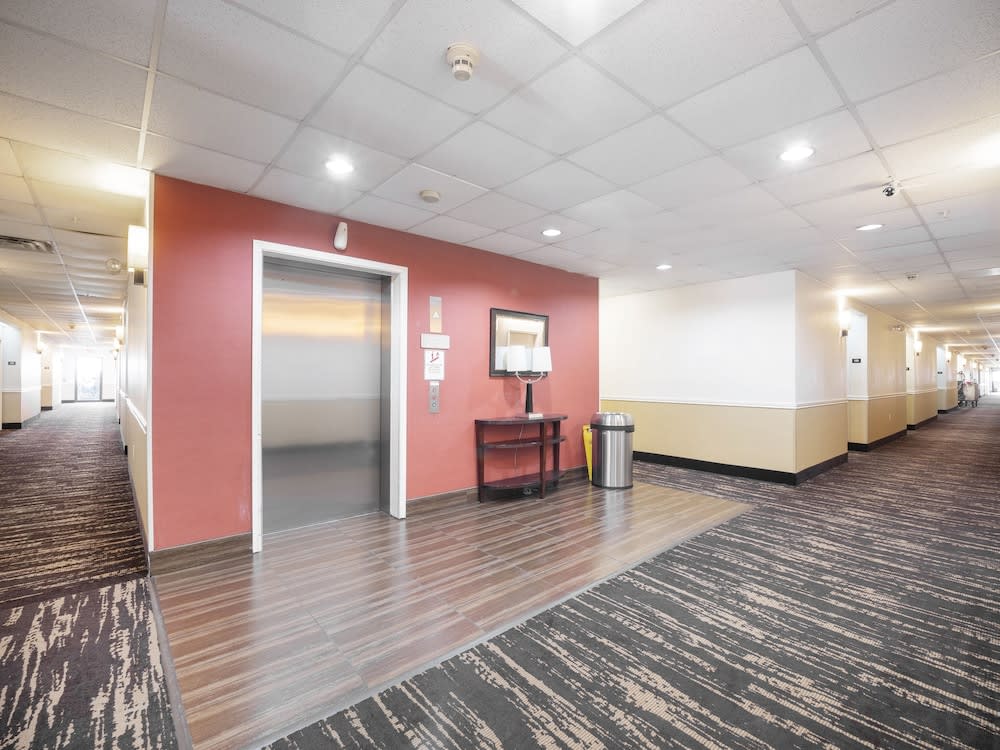 Baymont by Wyndham Houston North 2