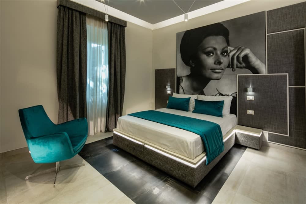 Via Veneto Luxury Suites 4