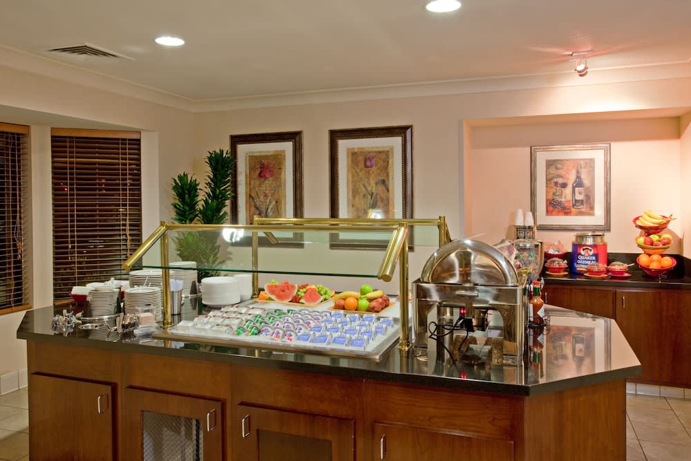 Staybridge Suites PALMDALE by IHG 1