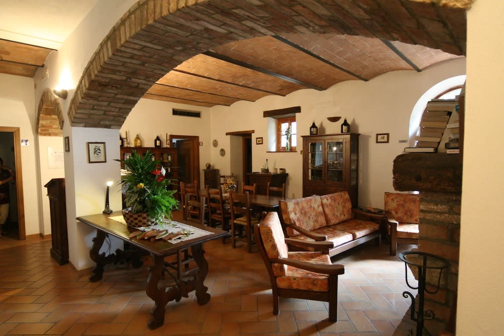 Agriturismo Palazzo Bandino - Wine cellar, on reservation restaurant and spa 2