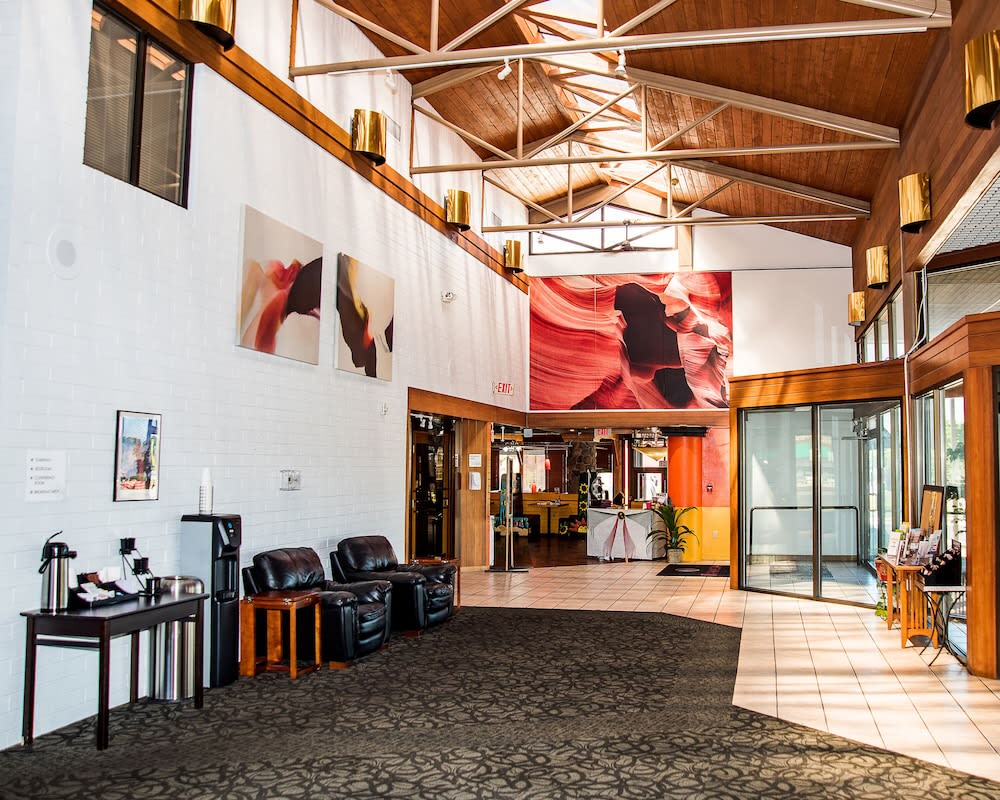 The Cairn Hotel 2