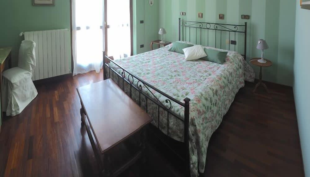 Ca' Rosa Bed & Breakfast 1