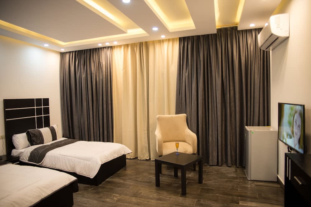 Marvel Stone Hotel 4