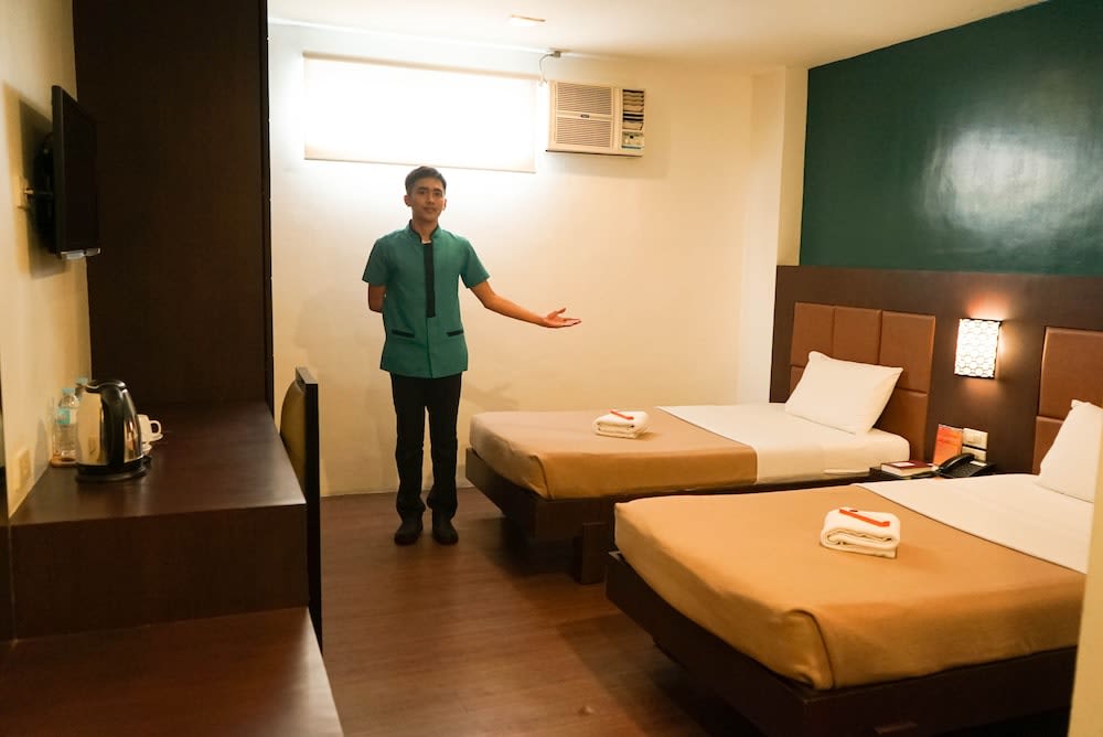 Tacloban Plaza Hotel 5