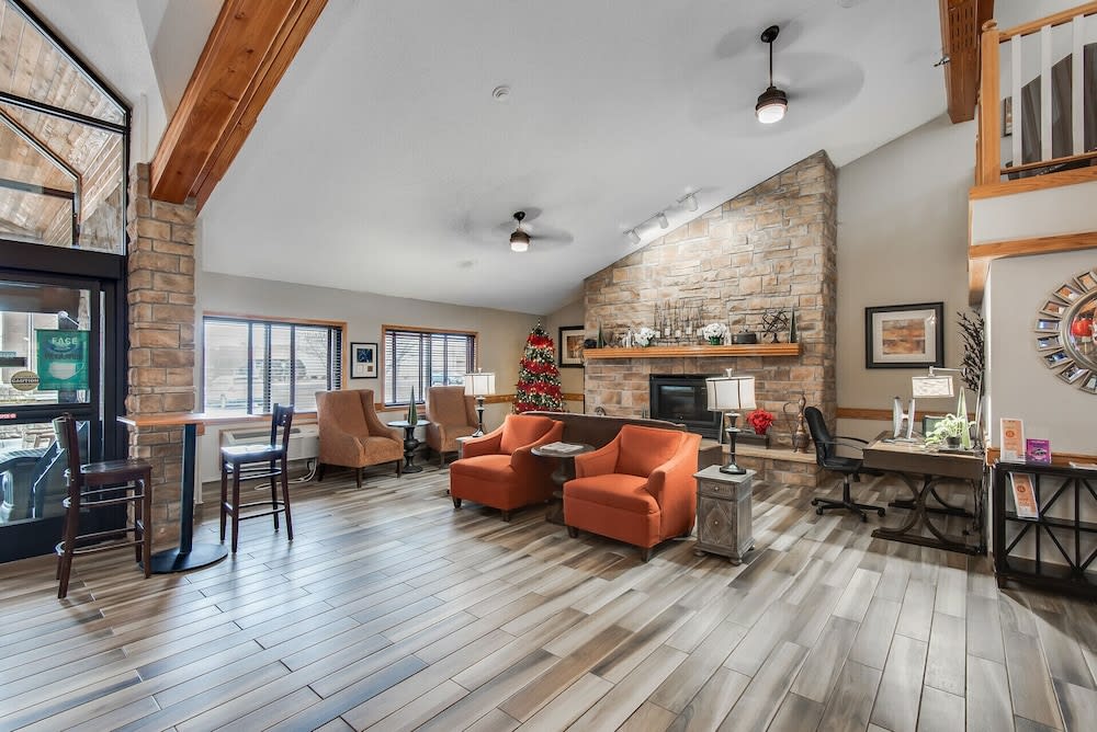 AmericInn by Wyndham Coon Rapids 2