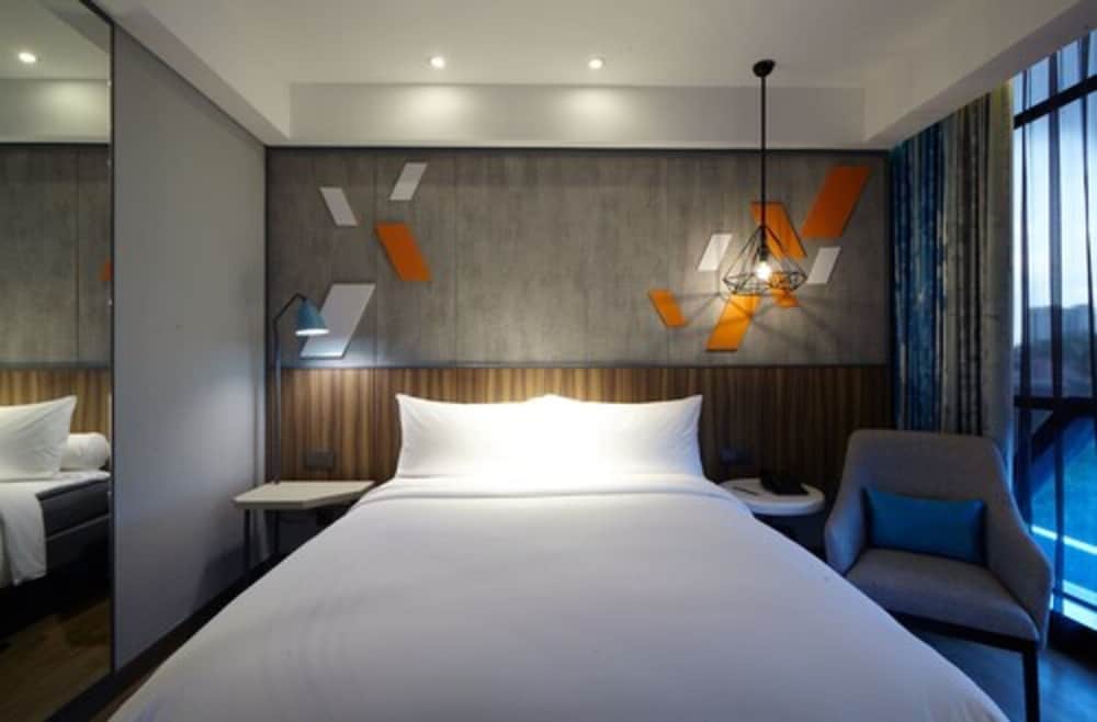 ibis Styles Medan Pattimura 5