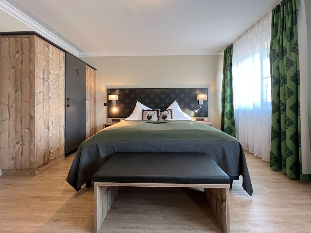 Hotel Schlossblick Chiemsee 2