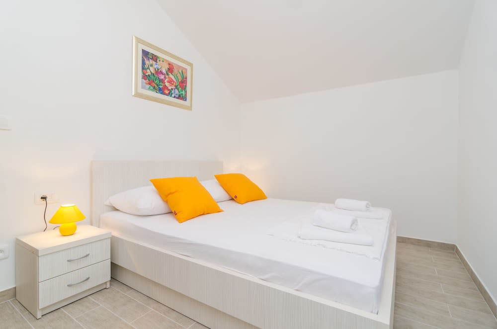 Apartments Villa Dadić 2