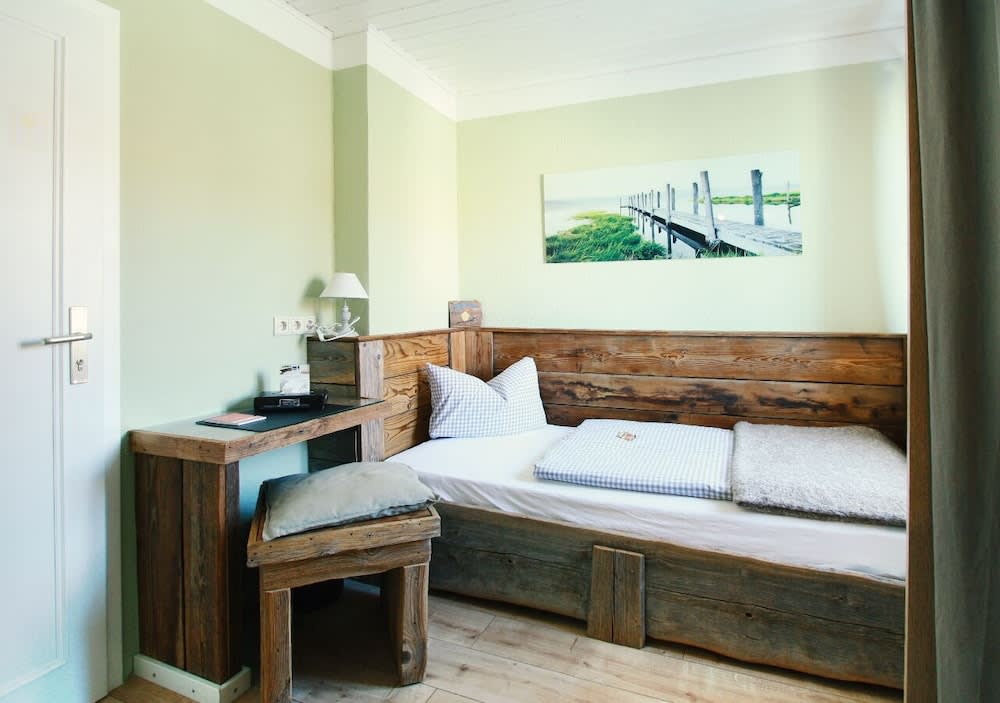 ARRIVEL Pension Haus am Bach 2