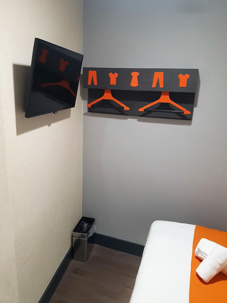 easyHotel Liverpool 5