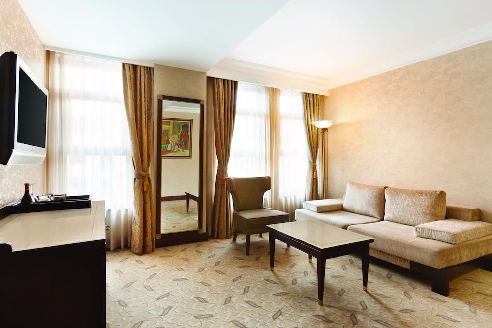 Crowne Plaza ISTANBUL - OLD CITY by IHG 2