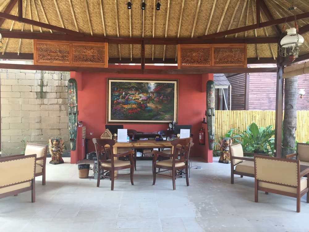 Paradesa Living 2