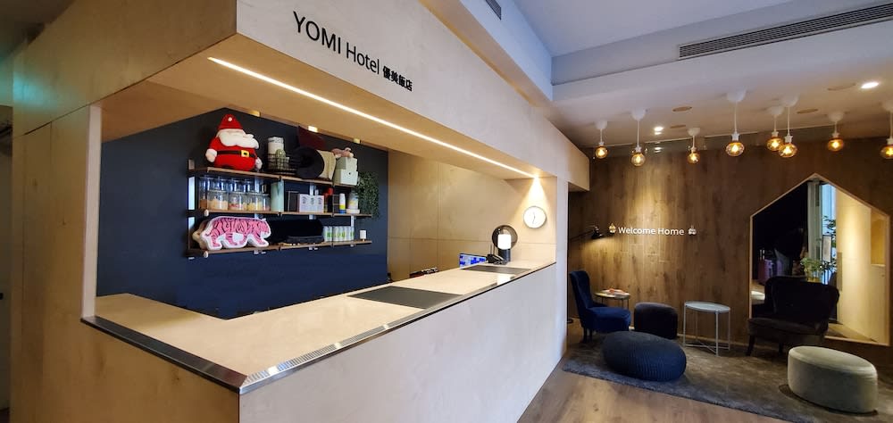 Yomi Hotel - ShuangLian MRT 2