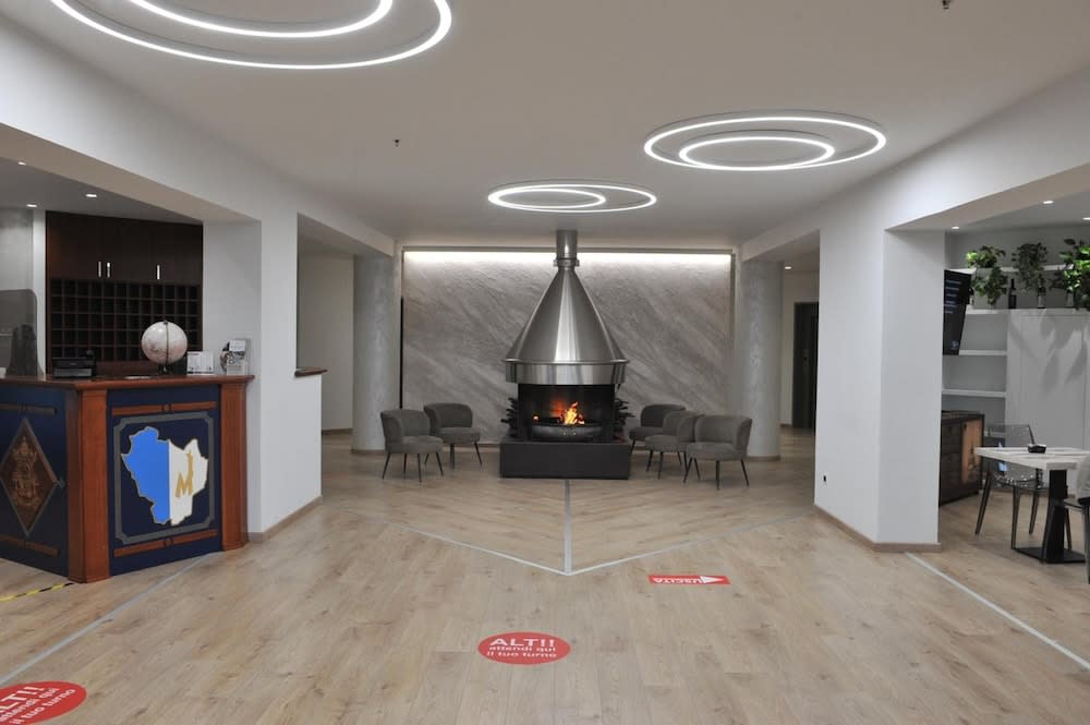 Hotel Theotokos 2